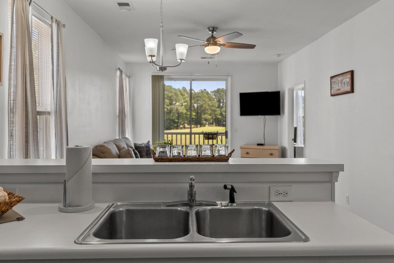 Tee Time Apartment Сънсет Бийч Екстериор снимка